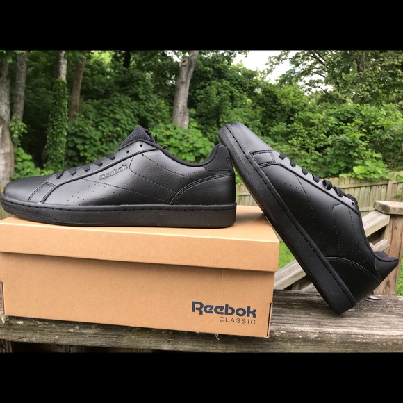 All black Reebok - Picture 5 of 8